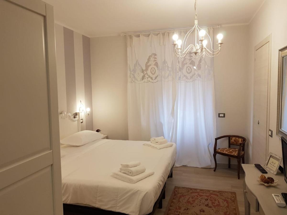 Bed and Breakfast Brezza Marina Marina Di Carrara Exteriér fotografie